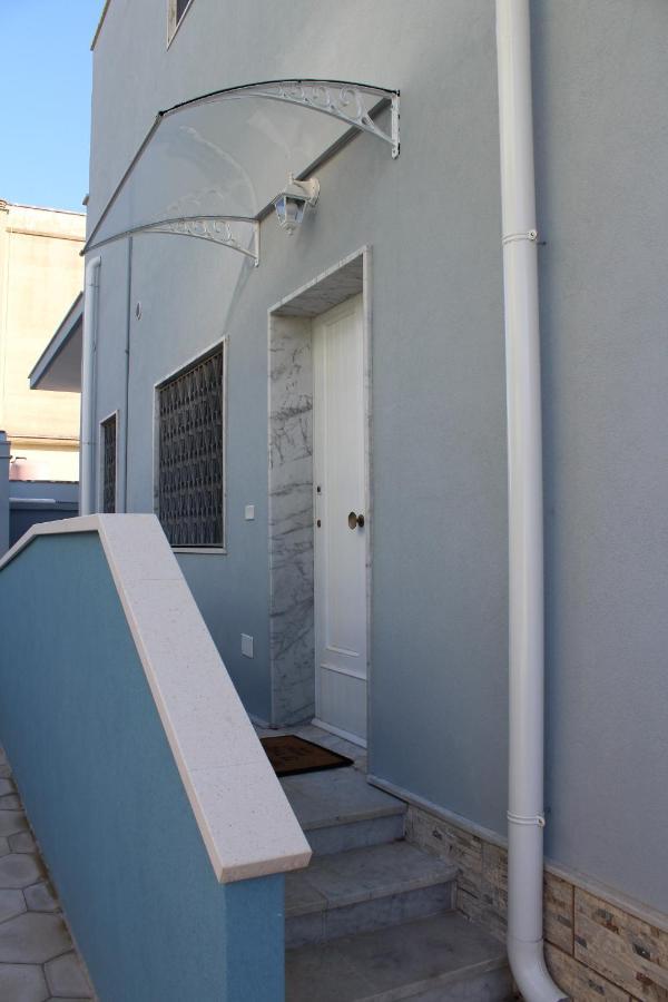 Coco & Lisbeth Bed And Breakfast Brindisi Exterior photo
